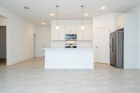 House in Citrus Springs, Florida 4 bedrooms, 157.56 sq.m. № 1716744 - photo 23