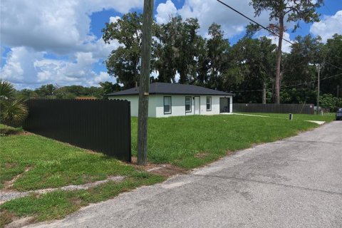Casa en venta en Ocala, Florida, 3 dormitorios, 93.92 m2 № 2224896 - foto 3