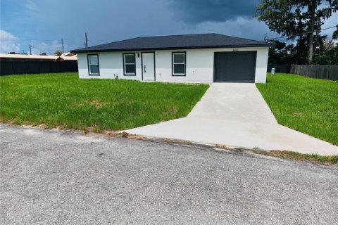 Casa en Ocala, Florida 3 dormitorios, 93.92 m2 № 2224896