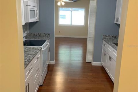 Adosado en venta en Ocala, Florida, 2 dormitorios, 170.57 m2 № 1898816 - foto 4