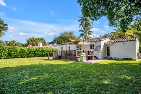 House in Miami Shores, Florida 2 bedrooms, 131.46 sq.m. № 1965021 - photo 27