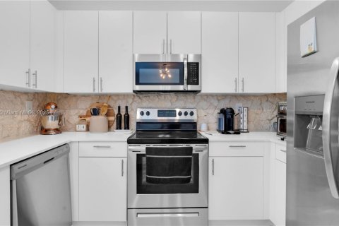 Adosado en venta en Homestead, Florida, 3 dormitorios, 133.97 m2 № 1979985 - foto 9