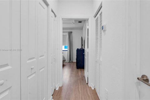 Adosado en venta en Homestead, Florida, 3 dormitorios, 133.97 m2 № 1979985 - foto 24