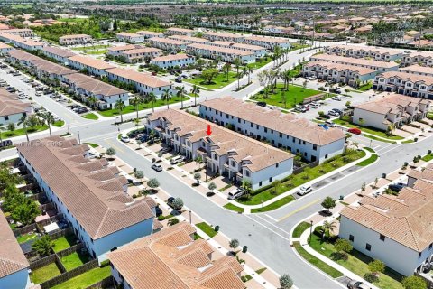 Adosado en venta en Homestead, Florida, 3 dormitorios, 133.97 m2 № 1979985 - foto 30