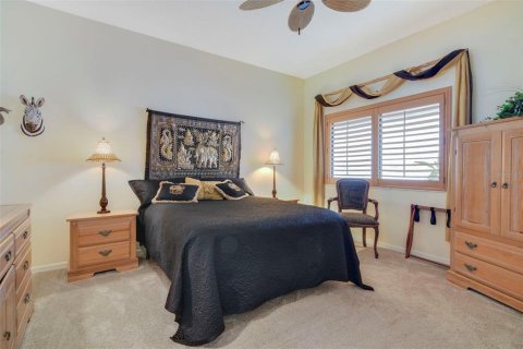 House in Apopka, Florida 3 bedrooms, 262.08 sq.m. № 1918375 - photo 27