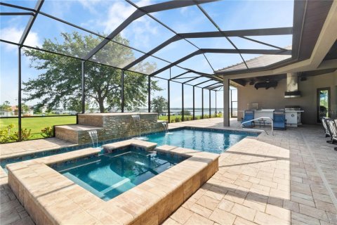 House in Lake Alfred, Florida 4 bedrooms, 329.52 sq.m. № 1777546 - photo 17
