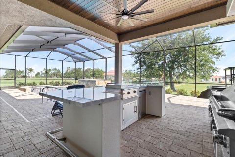 House in Lake Alfred, Florida 4 bedrooms, 329.52 sq.m. № 1777546 - photo 21
