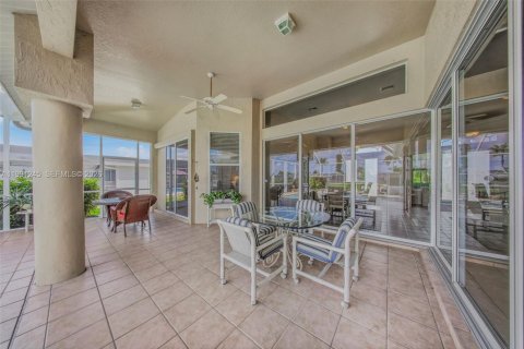 Купить виллу или дом в Кейп-Корал, Флорида 3 спальни, № 2057493 - фото 27