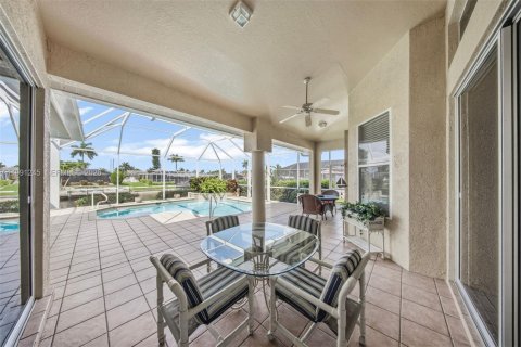 Купить виллу или дом в Кейп-Корал, Флорида 3 спальни, № 2057493 - фото 28