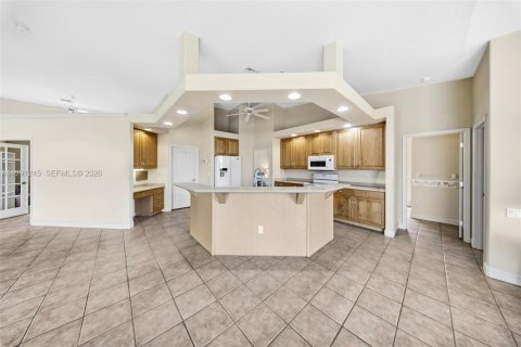 Купить виллу или дом в Кейп-Корал, Флорида 3 спальни, № 2057493 - фото 13