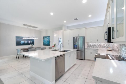 Villa ou maison à vendre à Delray Beach, Floride: 4 chambres, 282.98 m2 № 2383055 - photo 6