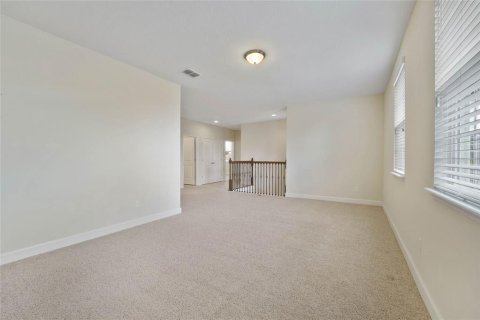 House in Orlando, Florida 5 bedrooms, 278.71 sq.m. № 2403714 - photo 19