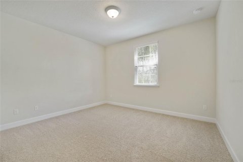 House in Orlando, Florida 5 bedrooms, 278.71 sq.m. № 2403714 - photo 11