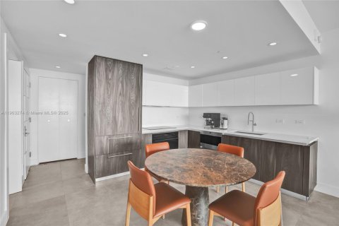 Copropriété à vendre à Miami, Floride: 3 chambres, 141.77 m2 № 1956274 - photo 4