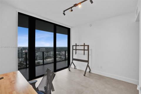 Copropriété à vendre à Miami, Floride: 3 chambres, 141.77 m2 № 1956274 - photo 24