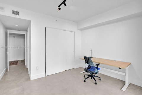 Copropriété à vendre à Miami, Floride: 3 chambres, 141.77 m2 № 1956274 - photo 23