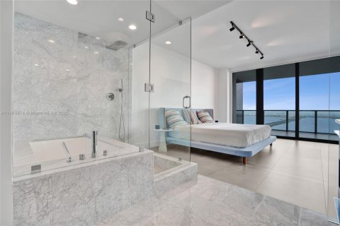 Copropriété à vendre à Miami, Floride: 3 chambres, 141.77 m2 № 1956274 - photo 11