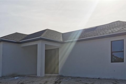 House in Lehigh Acres, Florida 3 bedrooms, 139.26 sq.m. № 1940602 - photo 18