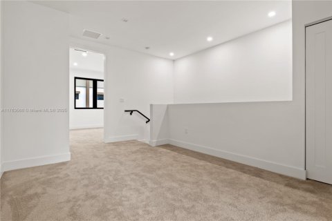 Townhouse in Dania Beach, Florida 3 bedrooms, 145.48 sq.m. № 1713295 - photo 25
