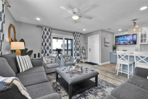 Condo in Indian Rocks Beach, Florida, 3 bedrooms  № 1578892 - photo 16