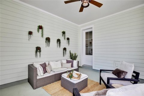 House in Winter Garden, Florida 3 bedrooms, 183.76 sq.m. № 2393702 - photo 9
