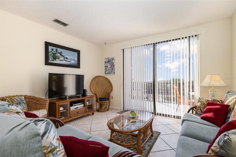 Copropriété à vendre à Cocoa Beach, Floride: 2 chambres, 96.15 m2 № 2202339 - photo 9