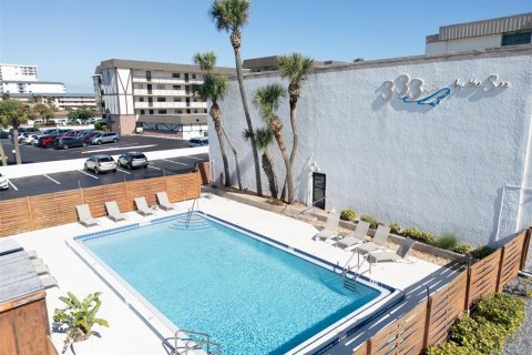 Copropriété à vendre à Cocoa Beach, Floride: 2 chambres, 96.15 m2 № 2202339 - photo 11