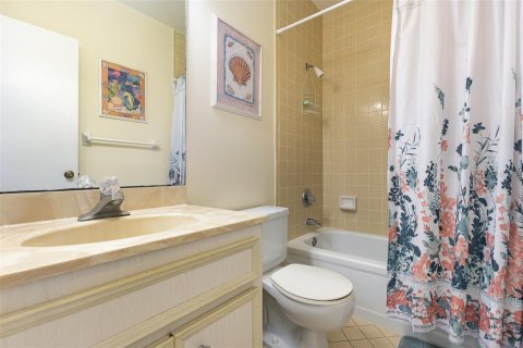 Copropriété à vendre à Cocoa Beach, Floride: 2 chambres, 96.15 m2 № 2202339 - photo 20
