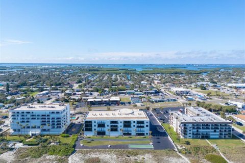 Copropriété à vendre à Cocoa Beach, Floride: 2 chambres, 96.15 m2 № 2202339 - photo 27