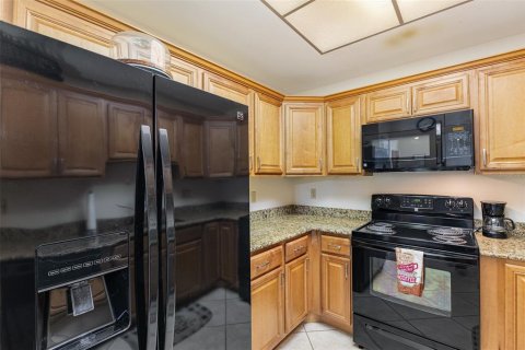 Copropriété à vendre à Cocoa Beach, Floride: 2 chambres, 96.15 m2 № 2202339 - photo 7