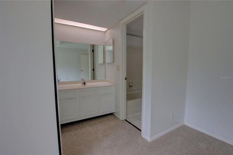 Copropriété à vendre à Orlando, Floride: 2 chambres, 114.08 m2 № 1614548 - photo 18