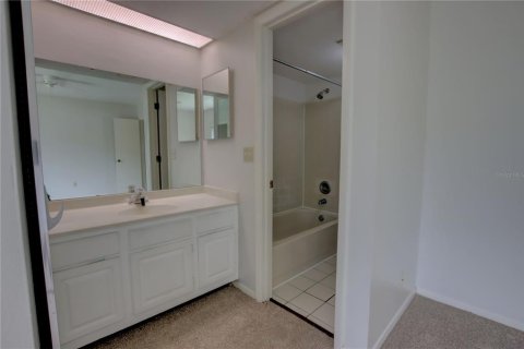 Copropriété à vendre à Orlando, Floride: 2 chambres, 114.08 m2 № 1614548 - photo 19
