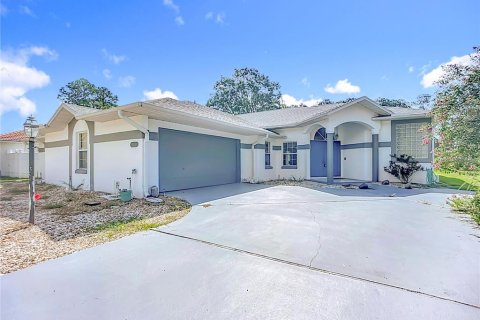 House in Palm Coast, Florida 3 bedrooms, 189.99 sq.m. № 1876243 - photo 4