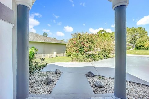 House in Palm Coast, Florida 3 bedrooms, 189.99 sq.m. № 1876243 - photo 6