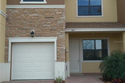 Adosado en alquiler en Orlando, Florida, 3 dormitorios, 156.73 m2 № 1802192 - foto 1
