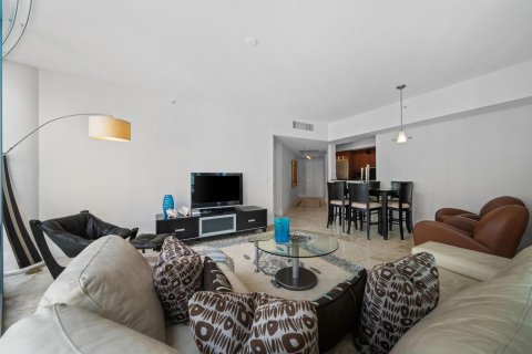 Condo in Fort Lauderdale, Florida, 2 bedrooms  № 2174208 - photo 4