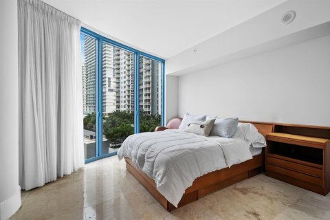 Condo in Fort Lauderdale, Florida, 2 bedrooms  № 2174208 - photo 8