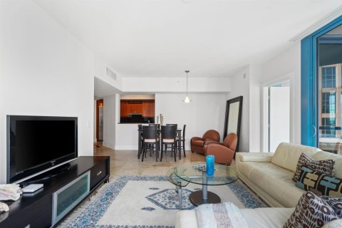 Condo in Fort Lauderdale, Florida, 2 bedrooms  № 2174208 - photo 5