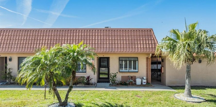 Villa ou maison à Clearwater, Floride 2 chambres, 130.06 m2 № 1717715