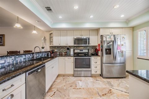 Villa ou maison à vendre à Clearwater, Floride: 2 chambres, 130.06 m2 № 1717715 - photo 4