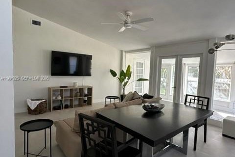 Купить виллу или дом в Гейнсвилл, Флорида 4 спальни, № 2043389 - фото 16