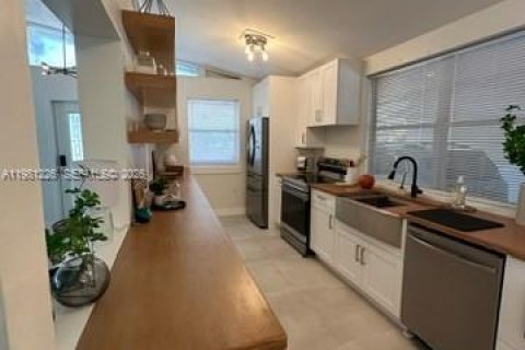 Купить виллу или дом в Гейнсвилл, Флорида 4 спальни, № 2043389 - фото 27