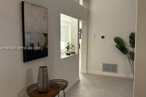 Купить виллу или дом в Гейнсвилл, Флорида 4 спальни, № 2043389 - фото 4