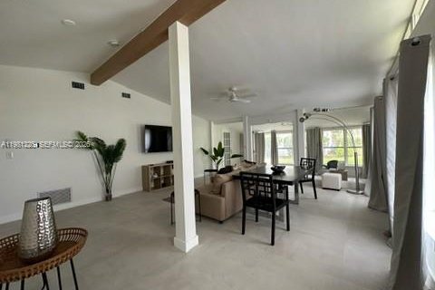 Купить виллу или дом в Гейнсвилл, Флорида 4 спальни, № 2043389 - фото 14