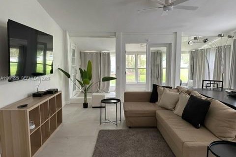 Купить виллу или дом в Гейнсвилл, Флорида 4 спальни, № 2043389 - фото 11