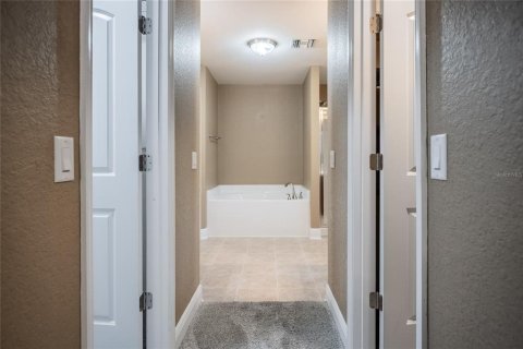 Купить виллу или дом в Малберри, Флорида 15 комнат, 212.1м2, № 1656868 - фото 26