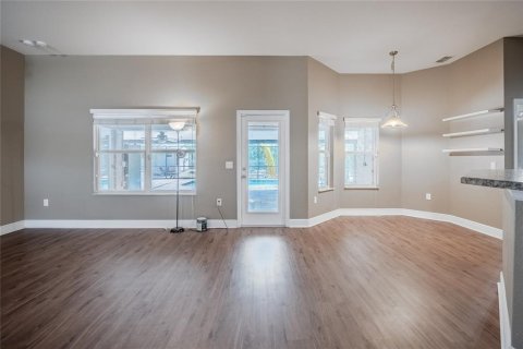 Купить виллу или дом в Малберри, Флорида 15 комнат, 212.1м2, № 1656868 - фото 13