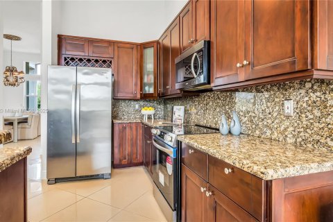 Casa en venta en Weston, Florida, 5 dormitorios, 283.44 m2 № 1836041 - foto 20