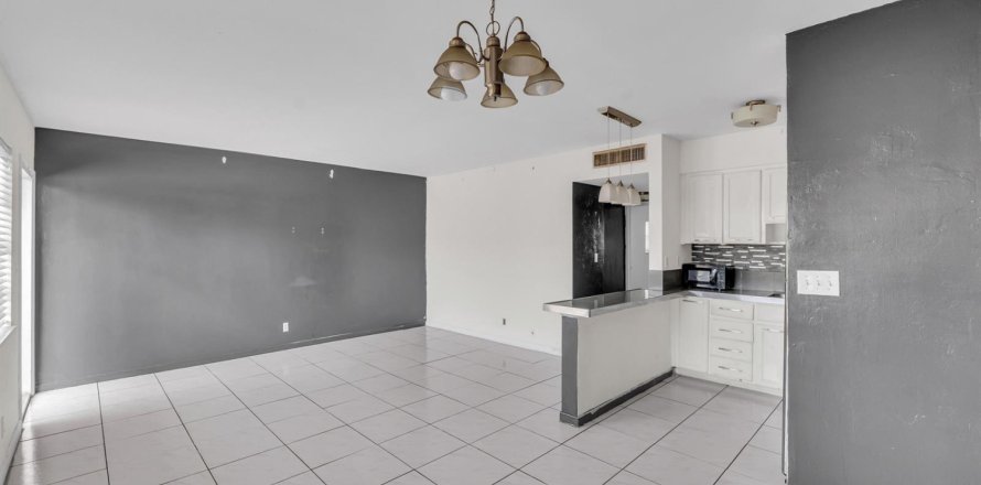 Condo à Oakland Park, Floride, 2 chambres № 2174289