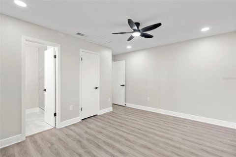 House in Lakeland, Florida 2 bedrooms, 105.35 sq.m. № 1901590 - photo 19
